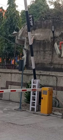 vehicle-auto-tagging system